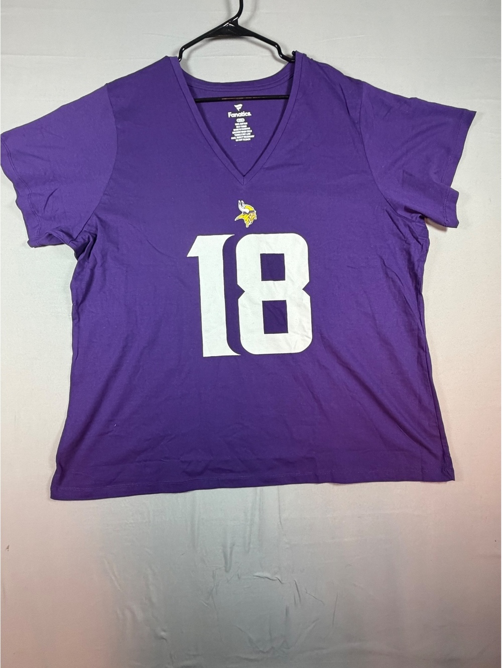 Fanatics NFL Minnesota Vikings Justin Jefferson #18 Women’s V-Neck 3XL